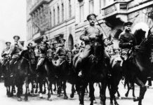 1917: Russia’s February Revolution Begins